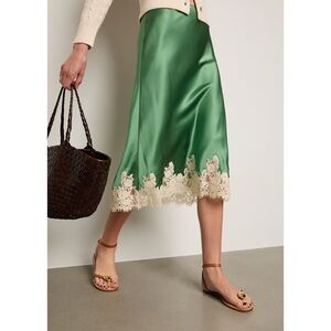 NWT Dôen Elowena Skirt in Peridot